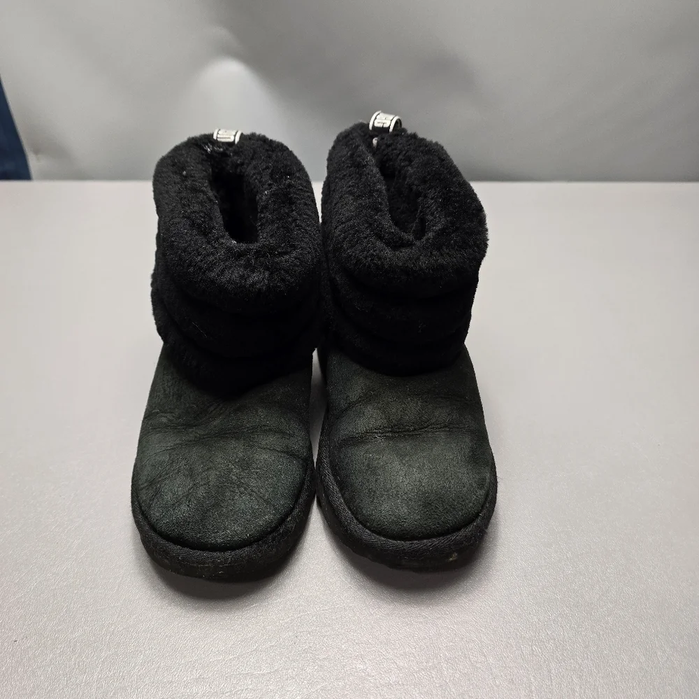 UGG Girls black ankle boots girls size 2